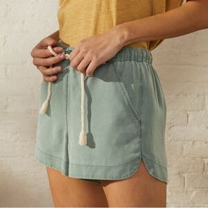 NWT UpWest All Around Shorts | Size XS